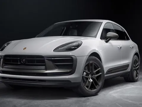 PORSCHE HOÃN RA MẮT MACAN EV MỘT NĂM