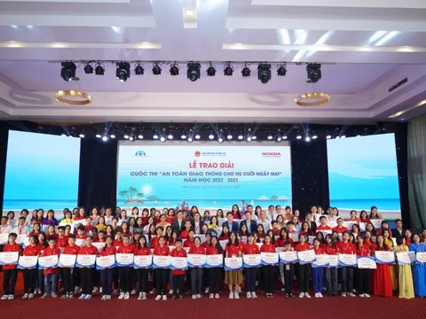 Honda trao giải cuộc thi “An toàn giao thông cho nụ cười ngày mai” năm học 2022-2023