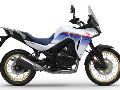 Honda Việt Nam lần đầu giới thiệu mẫu xe phân khối lớn TRANSALP giá từ 309 triệu đồng
