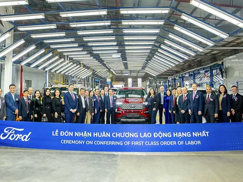 Ford Việt Nam đón nhận Huân chương Lao Động hạng Nhất, đạt kỷ lục bán hàng năm 2023
