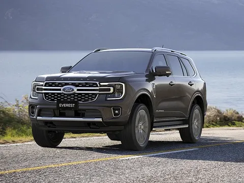Ford Everest Platinum – Phiên Bản Cao Cấp Nhất Của Dòng Xe Everest Chính Thức Ra Mắt Tại Việt Nam