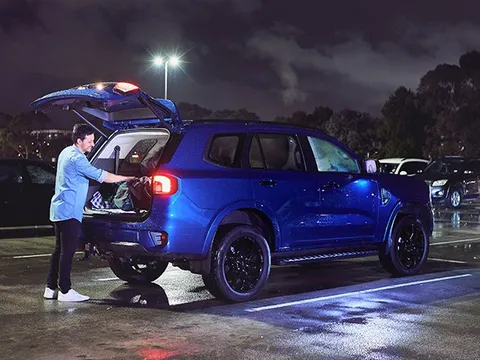 Tính Năng Zone Lighting Chiếu Sáng theo vùng trên Ford Ranger Và Ford Everest