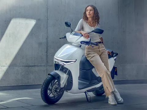 Xe máy điện Honda CUV e: chính thức đến những khách hàng đầu tiên