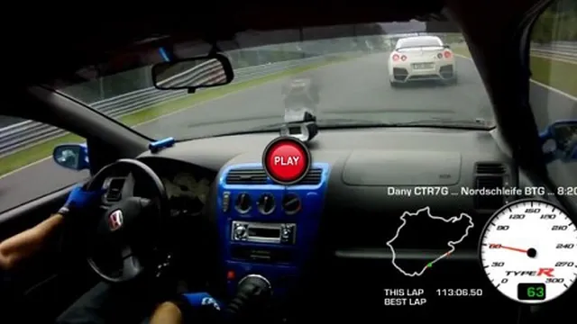 Honda Civic độ “dí’ sát đít Nissan GT-R