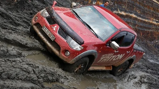 Ngắm Mitsubishi Triton "Offroad"