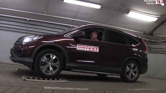 [Video] - Honda CR-V có hệ thống 4WD kém