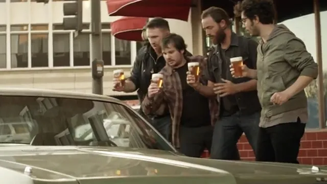 Màn "rượt đuổi xe hơi" cực thú vị