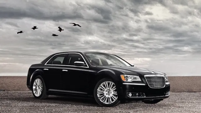 Chrysler công bố đoạn video 300C