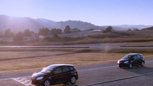 Cuộc đua ôtô ...thả dốc