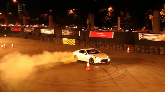 Toyota 86 sắp về VN drift đẹp mắt