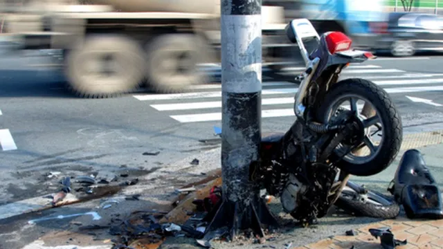 [Clip] Những pha tai nạn mô tô kinh hoàng