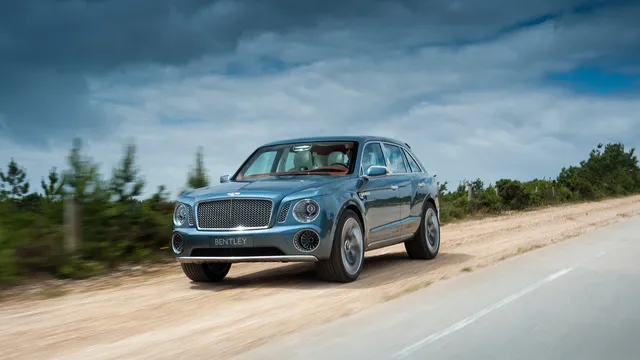Xem SUV siêu sang Bentley Bentayga chạy thử