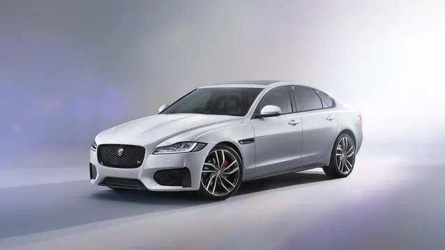 Jaguar ra mắt XF thế hệ mới - đối thủ của BMW 5 Series