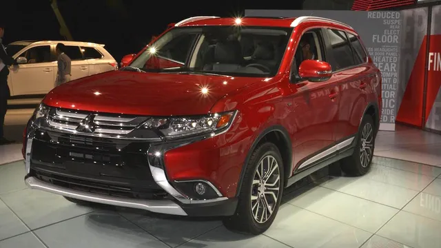 [Video] Mitsubishi Outlander 2016 chính thức ra mắt