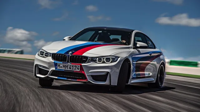 [Video] Trung tâm đào tạo kĩ năng lái xe của BMW