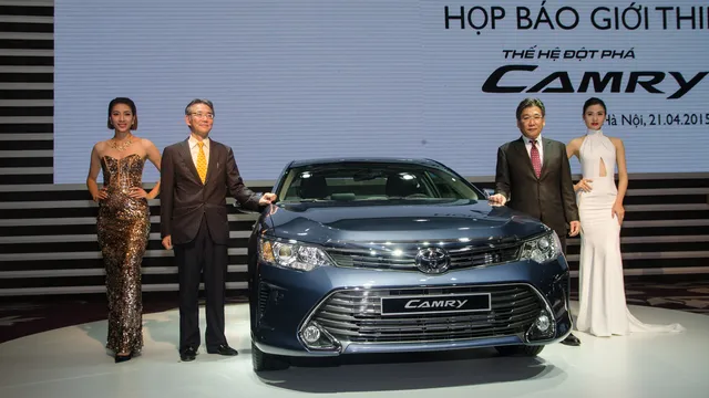 [Video] Toàn cảnh lễ ra mắt Toyota Camry 2015 tại Hà Nội