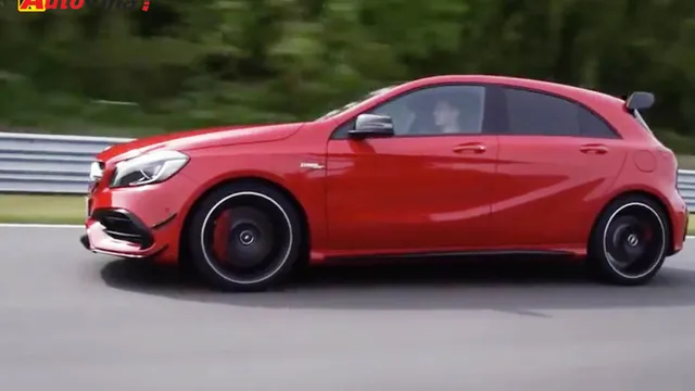 Mercedes-AMG A45 4MATIC: Xe nhỏ uy lực lớn