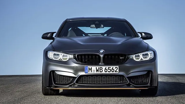 BMW M4 GTS 2016 trên đường đua Nurburging