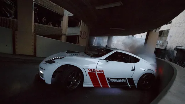 Màn drift đỉnh cao trên chiếc Nissan 370Z