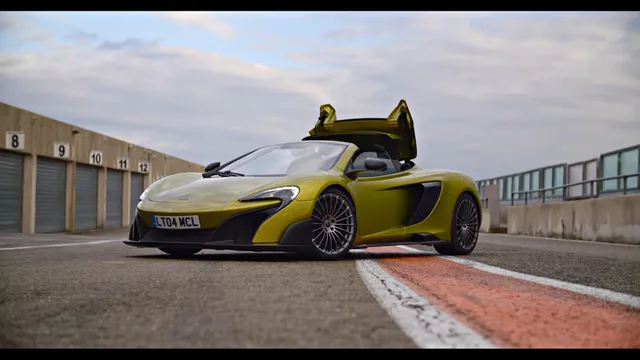 Video test siêu xe McLaren 675LT Spider