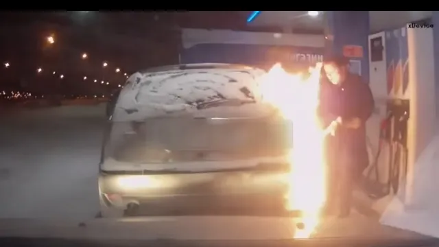 Tai nạn không tưởng khi đổ xăng cho xe hơi