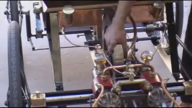 Ngỡ ngàng trước bản sao chiếc xe đầu tiên của Henry Ford đời 1894