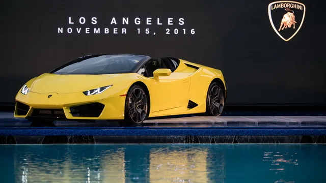 Video giới thiệu Lamborghini Huracan Spyder với hệ dẫn động cầu sau