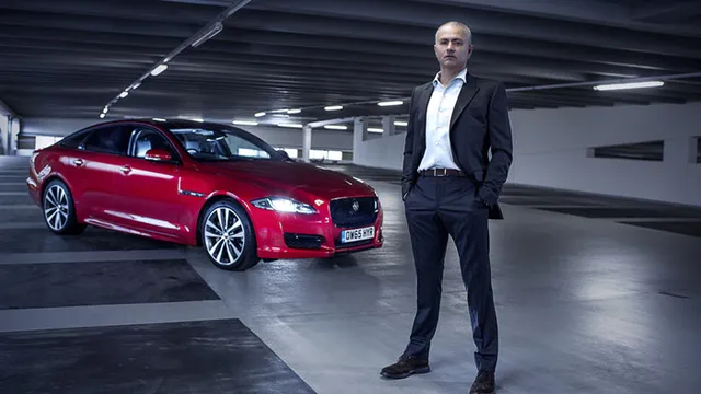 Video - "Người đặc biệt" Jose Mourinho lịch lãm đóng phim cùng Jaguar XJ