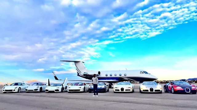 Video - Biệt đội siêu xe “có một không hai” của tay chơi Floyd Mayweather